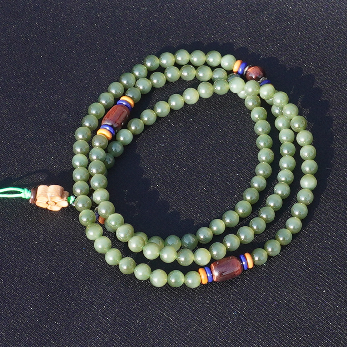 方言和田玉俄料绿碧玉带猫眼手串