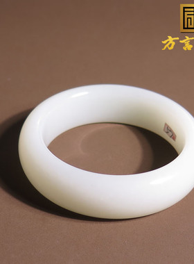 美美哒俄料坑料温润细羊脂白玉镯