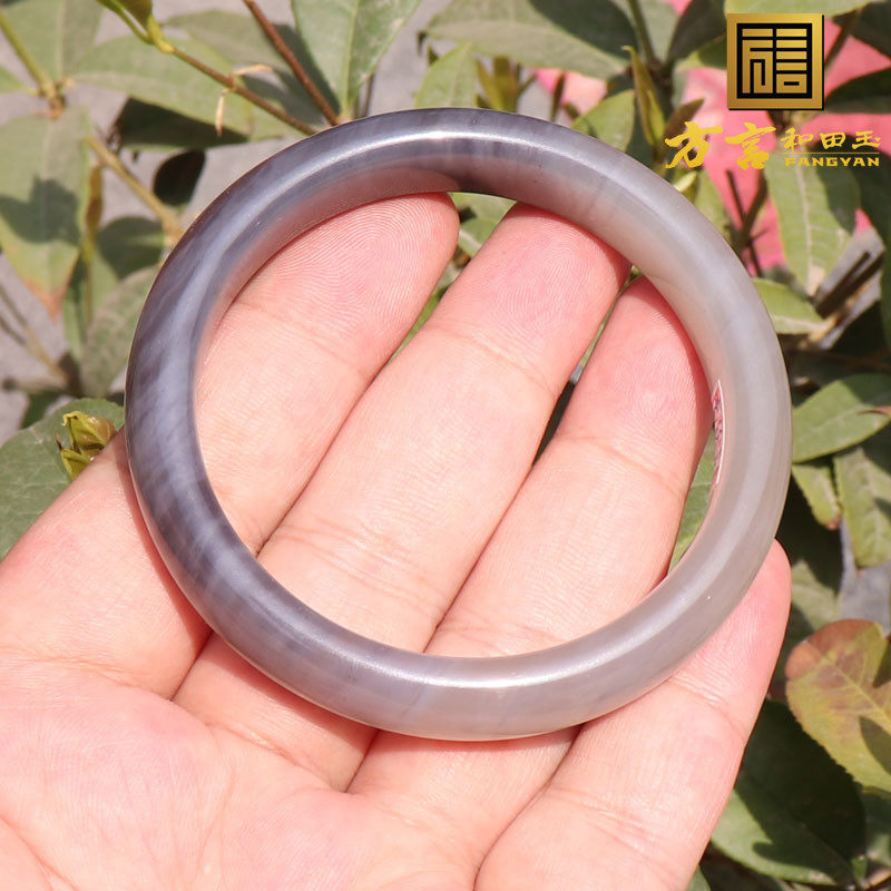 方言佩戴和田玉珍品特色青海料细润烟青紫罗兰内径59mm女士手镯n