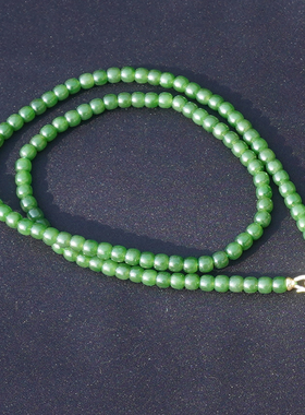 方言和田玉俄料细腻阳绿碧玉手串