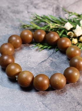 新疆料老熟如酥糖沁籽料16MM手链