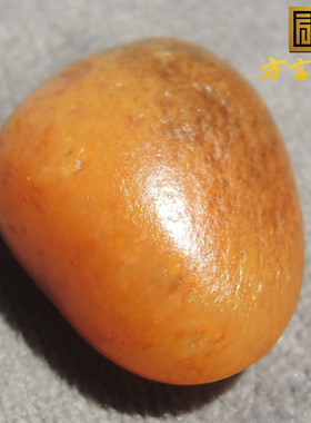 方言和田玉珍稀黄色名品鸡油黄色全玉种鹿皮黄玉籽料一口气玩料F