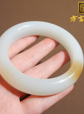 俄罗斯巴沙老坑料一口糖正装手镯