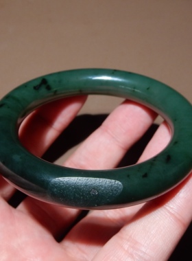 方言特惠新疆碧玉籽料圆条手镯