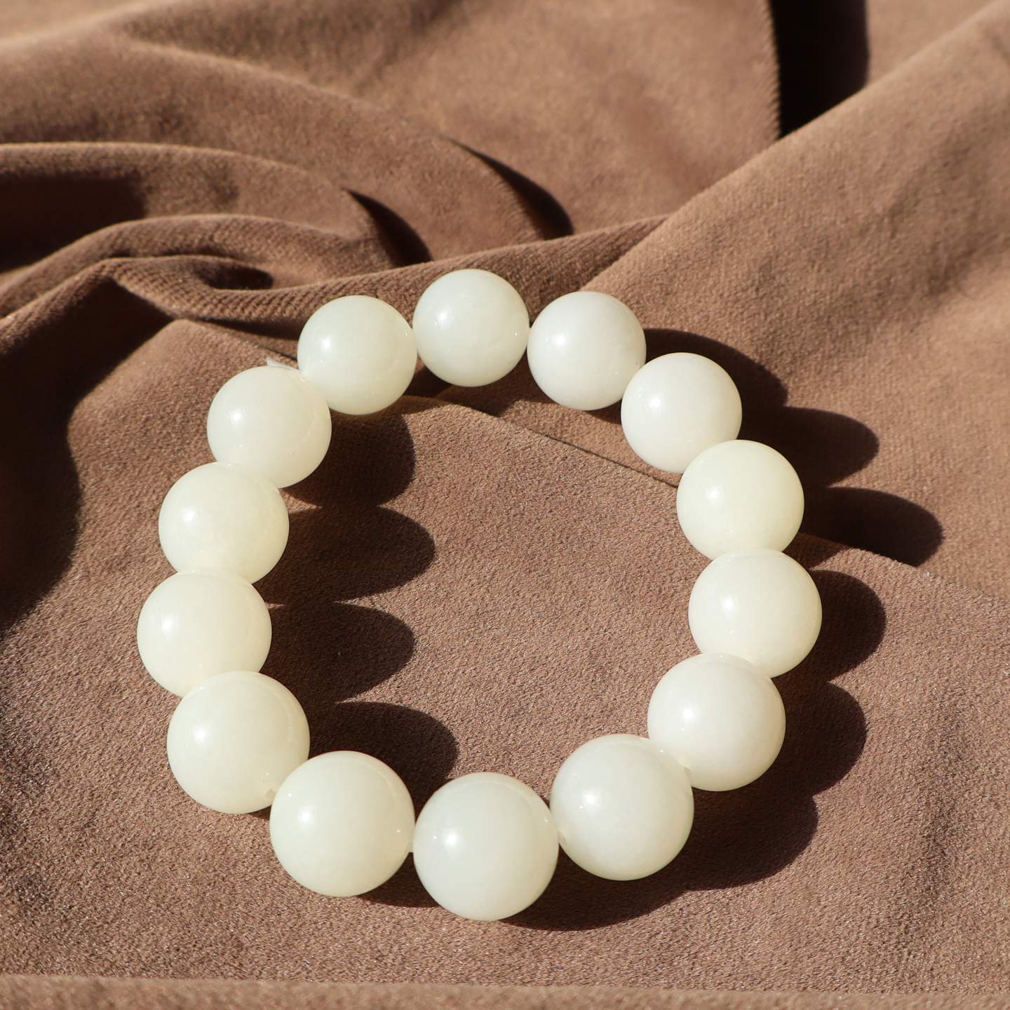 新疆且末羊脂无结构油润16mm手串