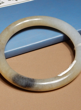 方言和田玉新疆意境楼兰三色手镯