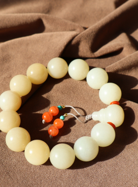 新疆且末糖白玉细油16mm圆珠手链