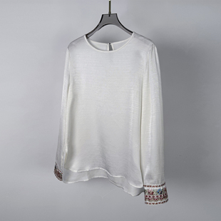 轻奢重工钉珠袖口刺绣新中式圆领上衣女提花长袖圆领衬衫套头衬衣