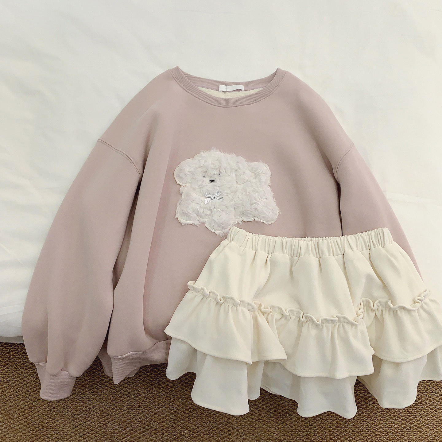 2025秋冬韩系减龄小狗宽松圆领加绒套头卫衣