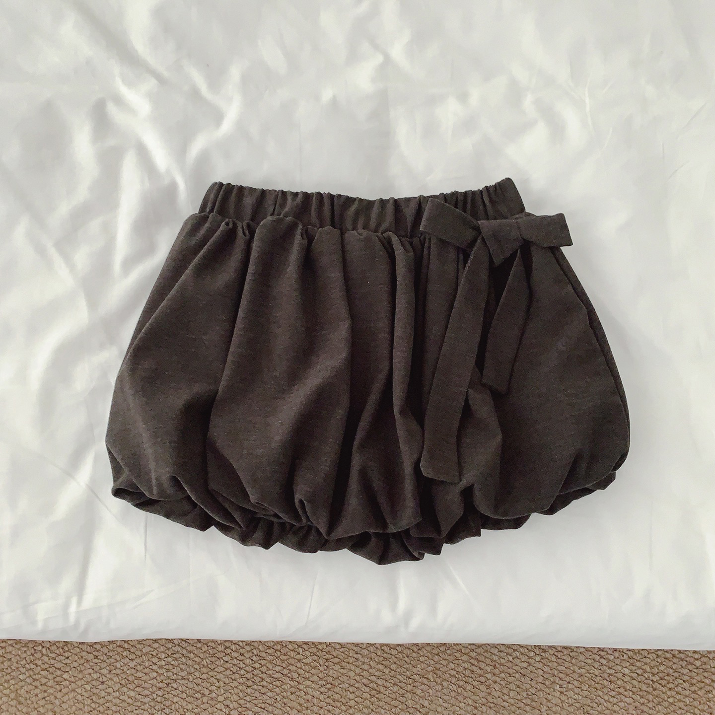 番茄自制 蝴蝶结毛呢短裙a字高腰百褶灯笼裙花苞裙半身裙