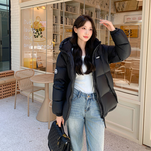 甜可可90白鸭绒羽绒服女短款连帽2025新款户外加厚情侣面包服外套