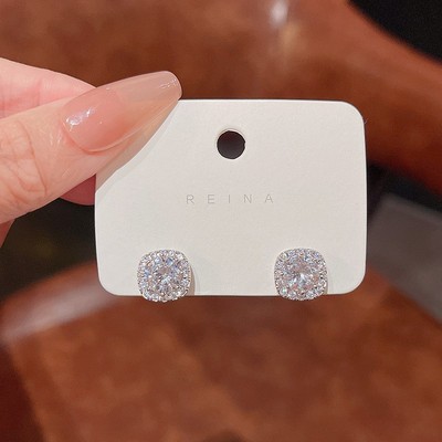 S925银针轻奢小众锆石方锆耳钉