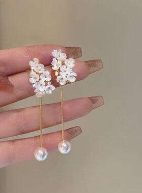 森系珍珠花朵耳环女气质高级感
