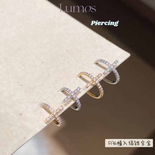 Lumos简约十字钛合金1.2粗耳圈