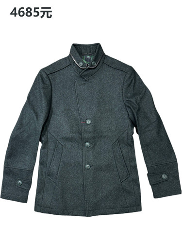 一线品牌原4685元男士羊毛呢大衣