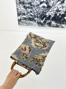 鱼家灰色麂皮绒好手感复古凤尾图高级感竹节双层手提包斜挎单肩包