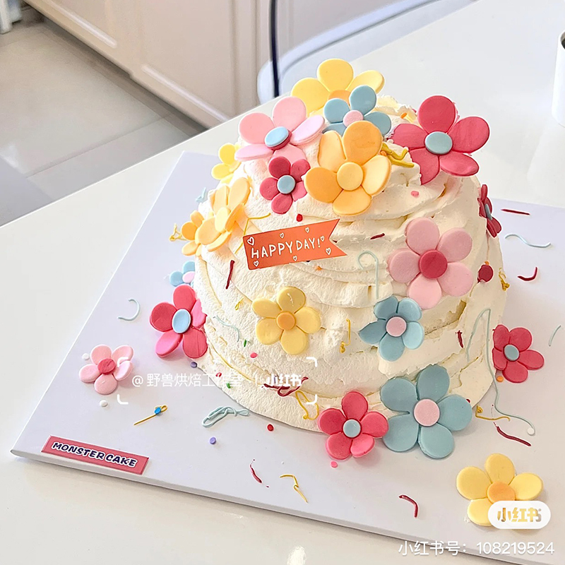 小清新春日蛋糕装饰彩色小花摆件