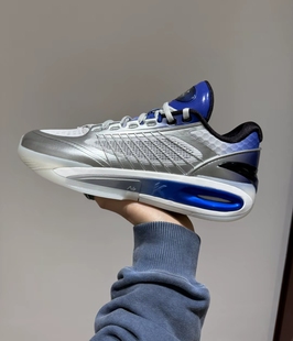 安踏 KT10 LOW专业实战氮科技减震防滑耐磨篮球鞋112521101s-1