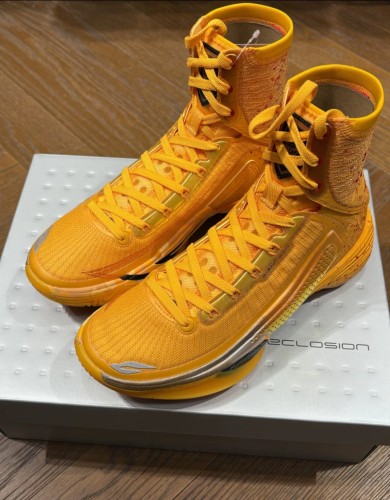 ANTA SNEAKERVERSEType 1专业实战减震耐磨高帮篮球鞋112541101vs