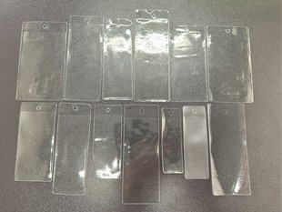 PVC吊牌袋领标袋透明塑料标签商标卡套袋唛头软皮塑料备扣袋子