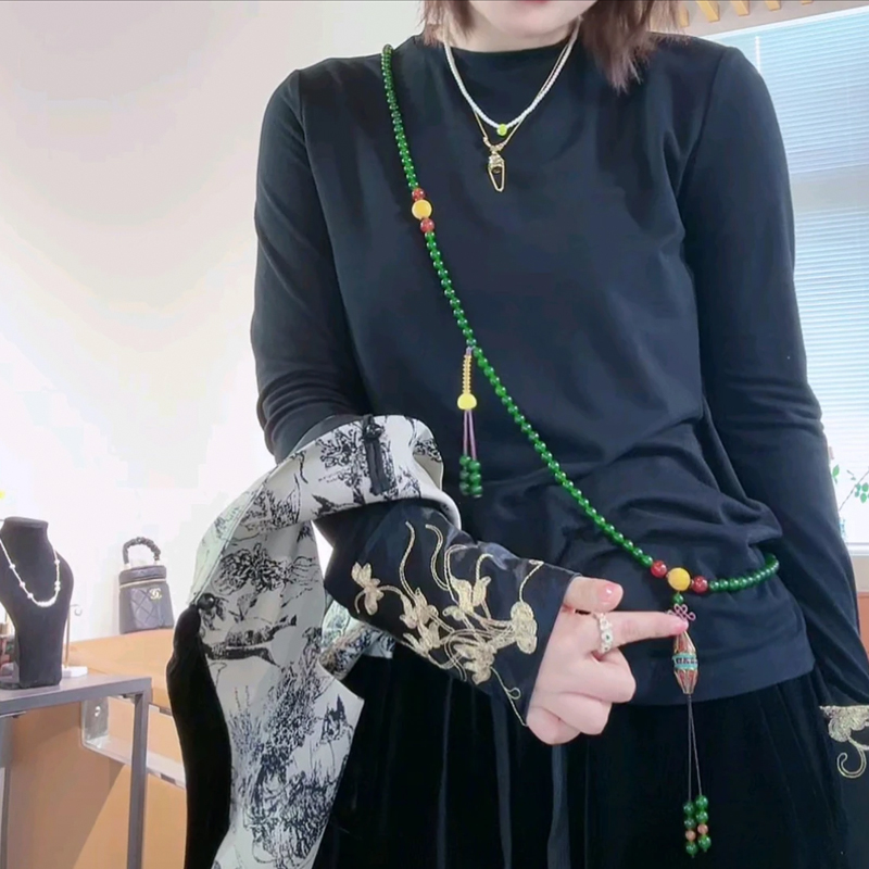 常规棉女新中式长袖刺绣