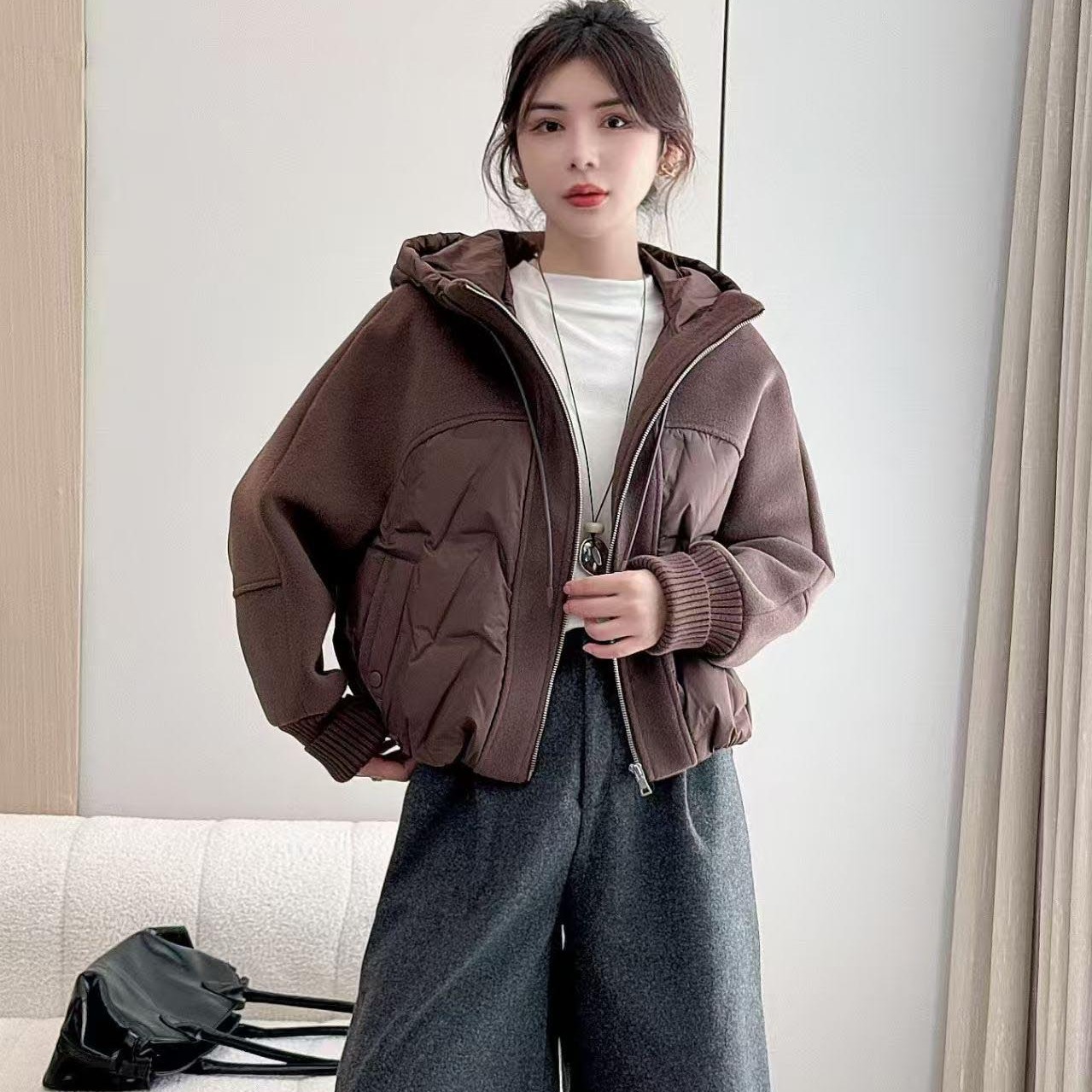 连帽90羽绒服女毛呢拼接短款