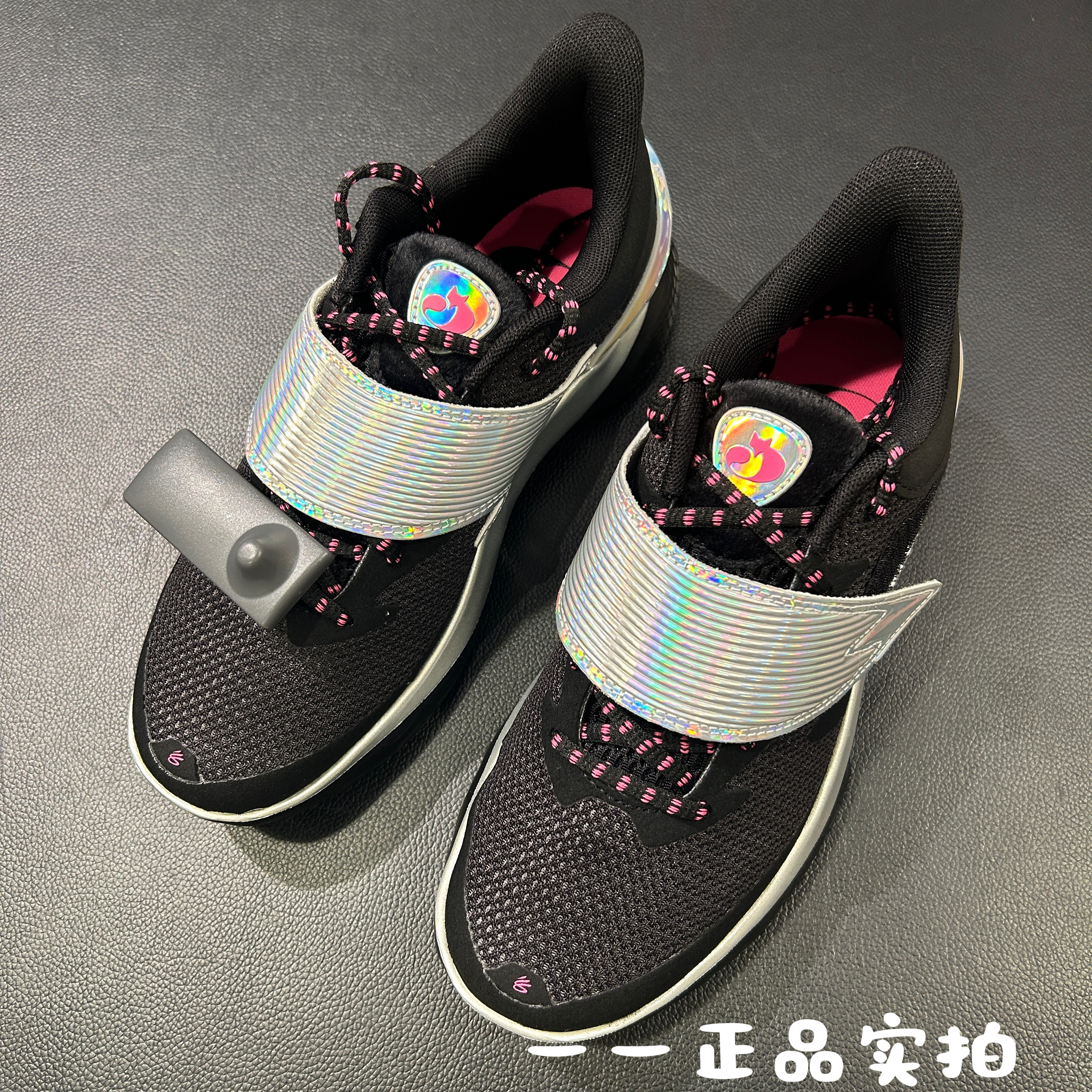 UA安德玛库里curry D.FOX 1 男子透气耐磨低帮篮球运动鞋 6001920
