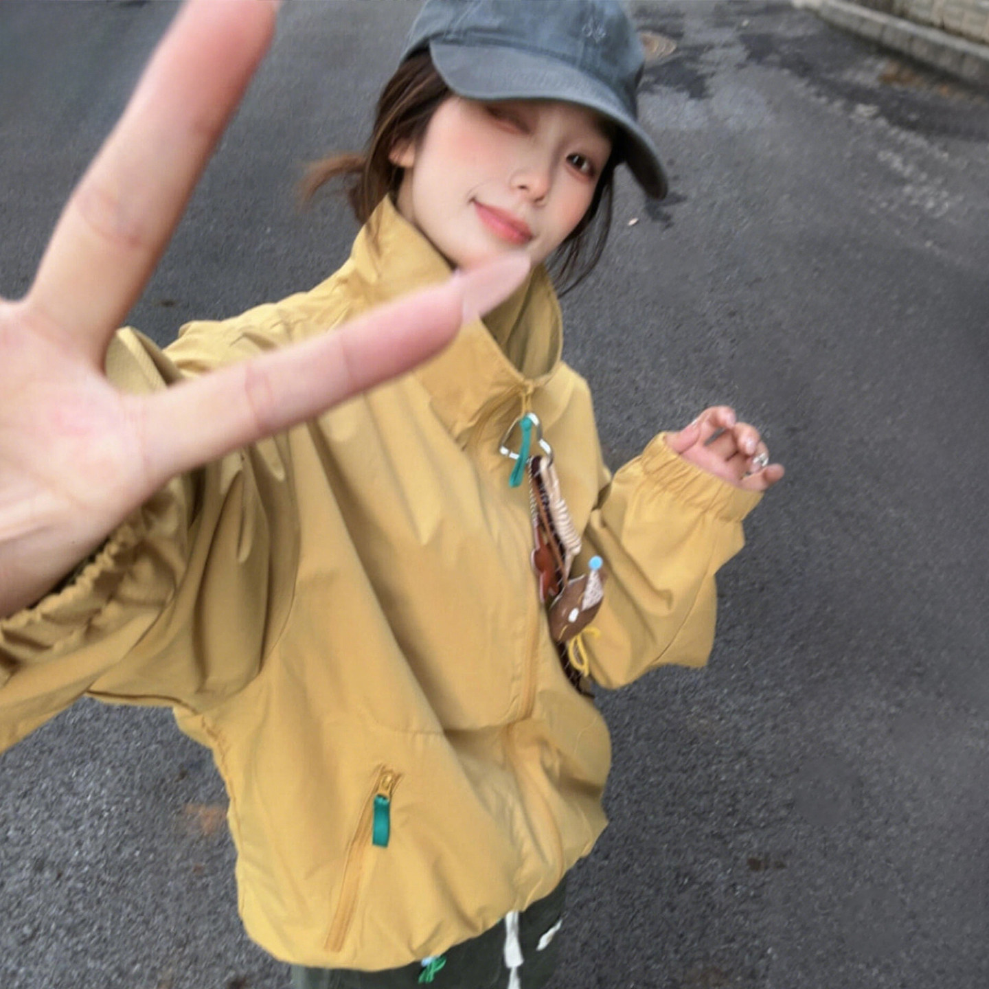 稻草人外套女春秋2026新款户外潮流美式穿搭棒球服运动夹克冲锋衣