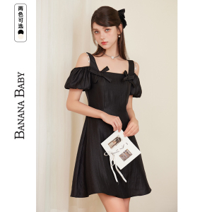 BANANA BABY2026年新款吊带露肩连衣裙女千金风蝴蝶结A字短裙