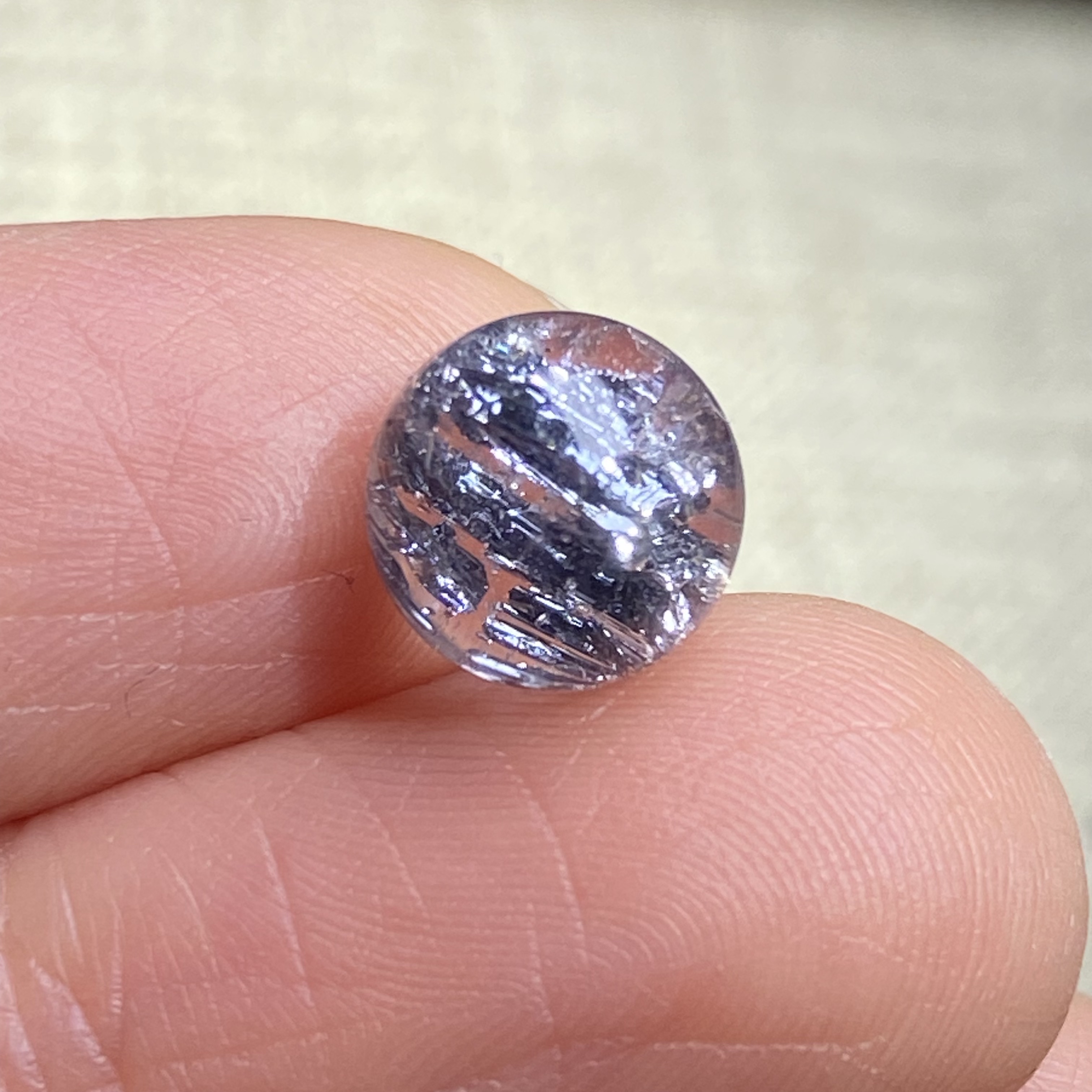天然水晶包裹体铁矿吊坠圆珠DIY水晶单珠饰品可做戒指8mm一物一图