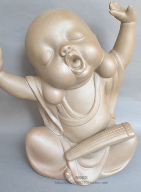 粗陶小沙弥摆件弹琴人物雕塑