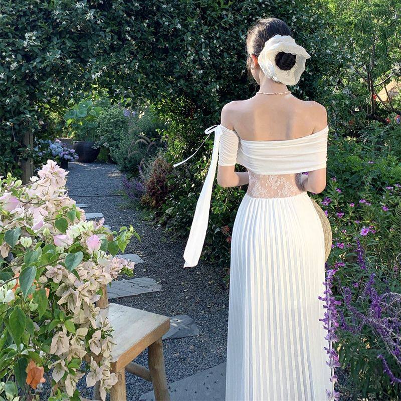 法式海边度假长裙夏季高级感名媛一字肩蕾丝拼接抹胸连衣裙礼服女