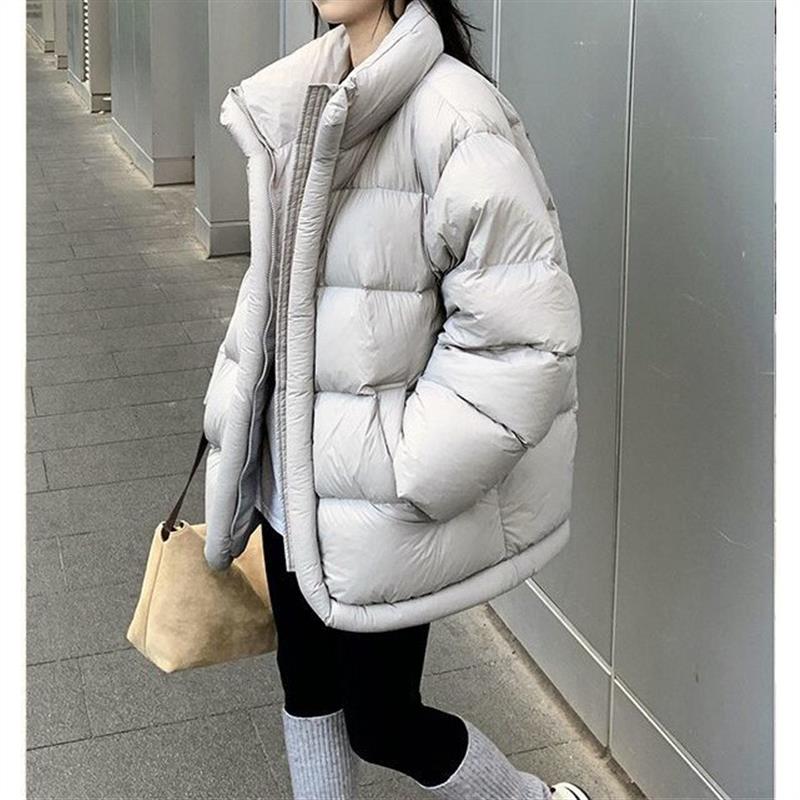 时尚百搭女款面包服2026年秋冬季新款设计感加厚立领宽松外套棉服