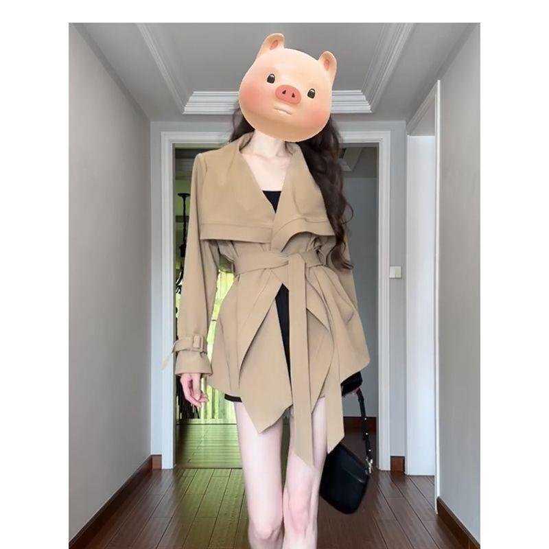秋季古早短款风衣女款2026新款小个子大翻领气质外套春秋设计感秋