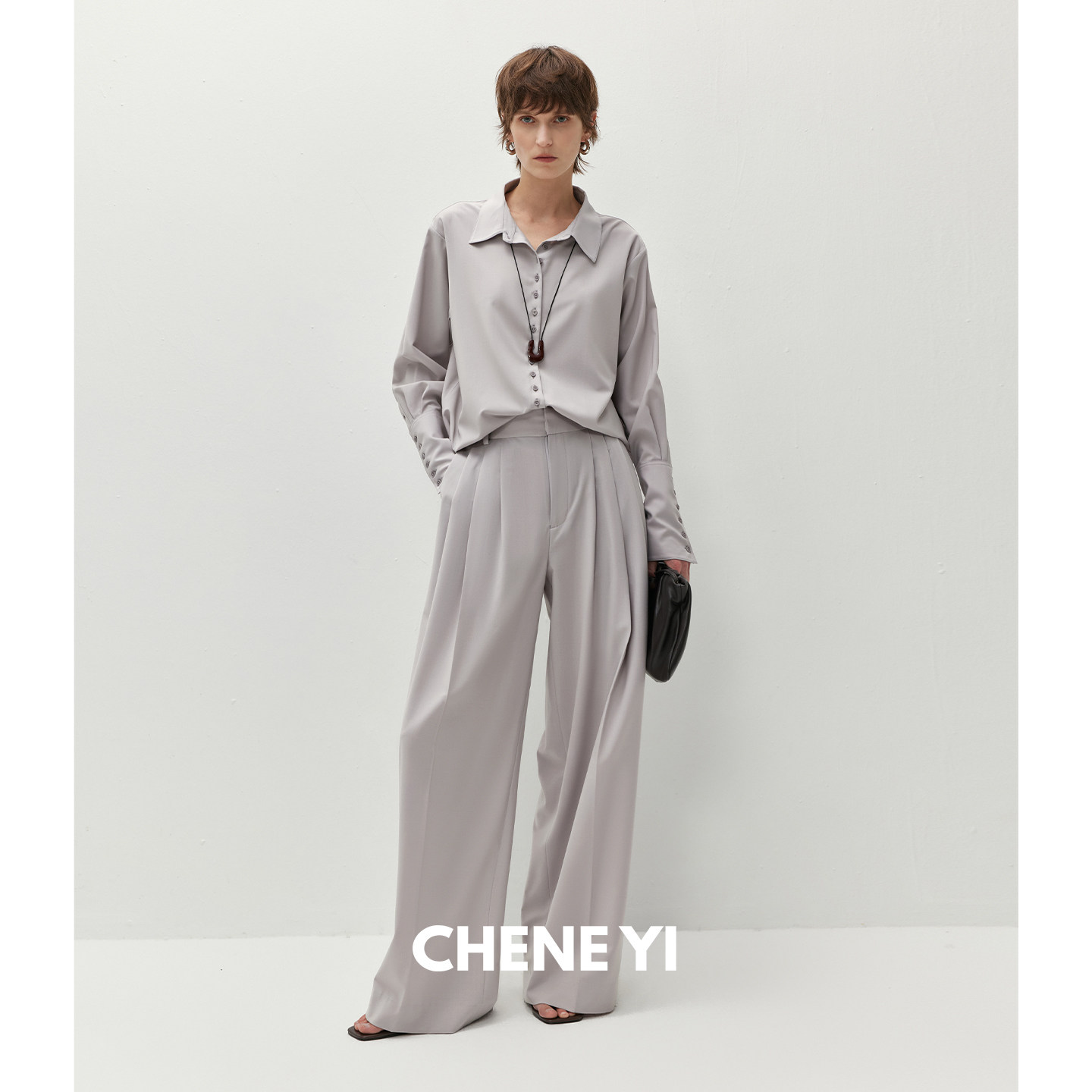 CHENE YI 加长袖克夫羊毛混纺多扣衬衫女/三褶阔腿及地西裤套装