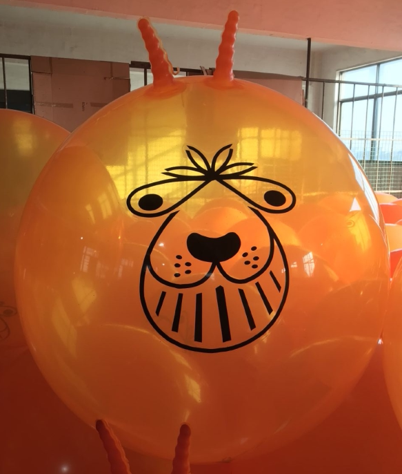 50-80cm加厚特种成人羊角球透明跳跳球健身球瑜伽球送脚踩