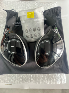 推荐3D音效奔驰迈巴赫S级GLS系原装车载无线头戴式降噪蓝牙耳机