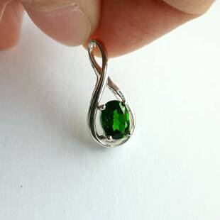 18K金镶俄罗斯天然无暇级铬透辉石吊坠 小精品系列