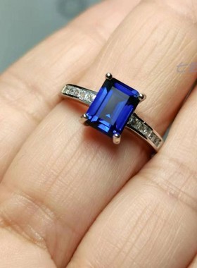 合成皇家蓝宝石活口戒指 925银配锆石镶嵌 宝石无瑕超亮 特价清仓