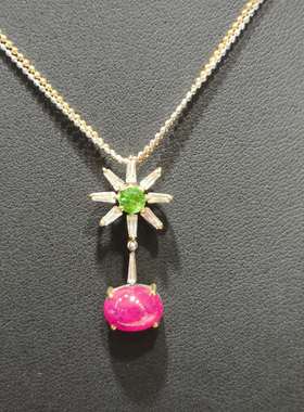 PT900镶钻翠榴石无烧红宝石项链 CP130232 设计感十足 精致时尚