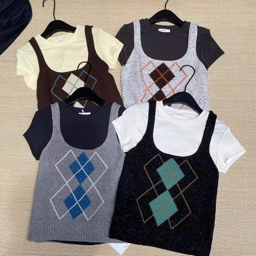 TRUST ME2025秋季韩版简约格纹拼色几何图案叠穿马甲针织背心女