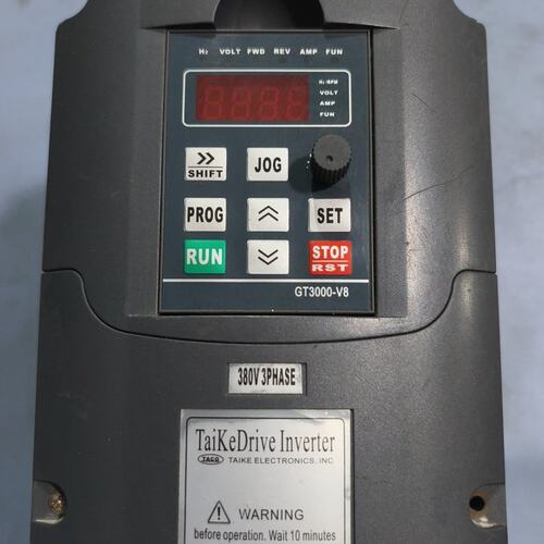 议价艾锐斯变频器VF2000/GT3000-V8 3.7kw可维修