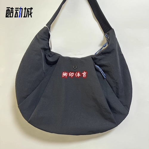 lululemon露露乐蒙10L牛角包
