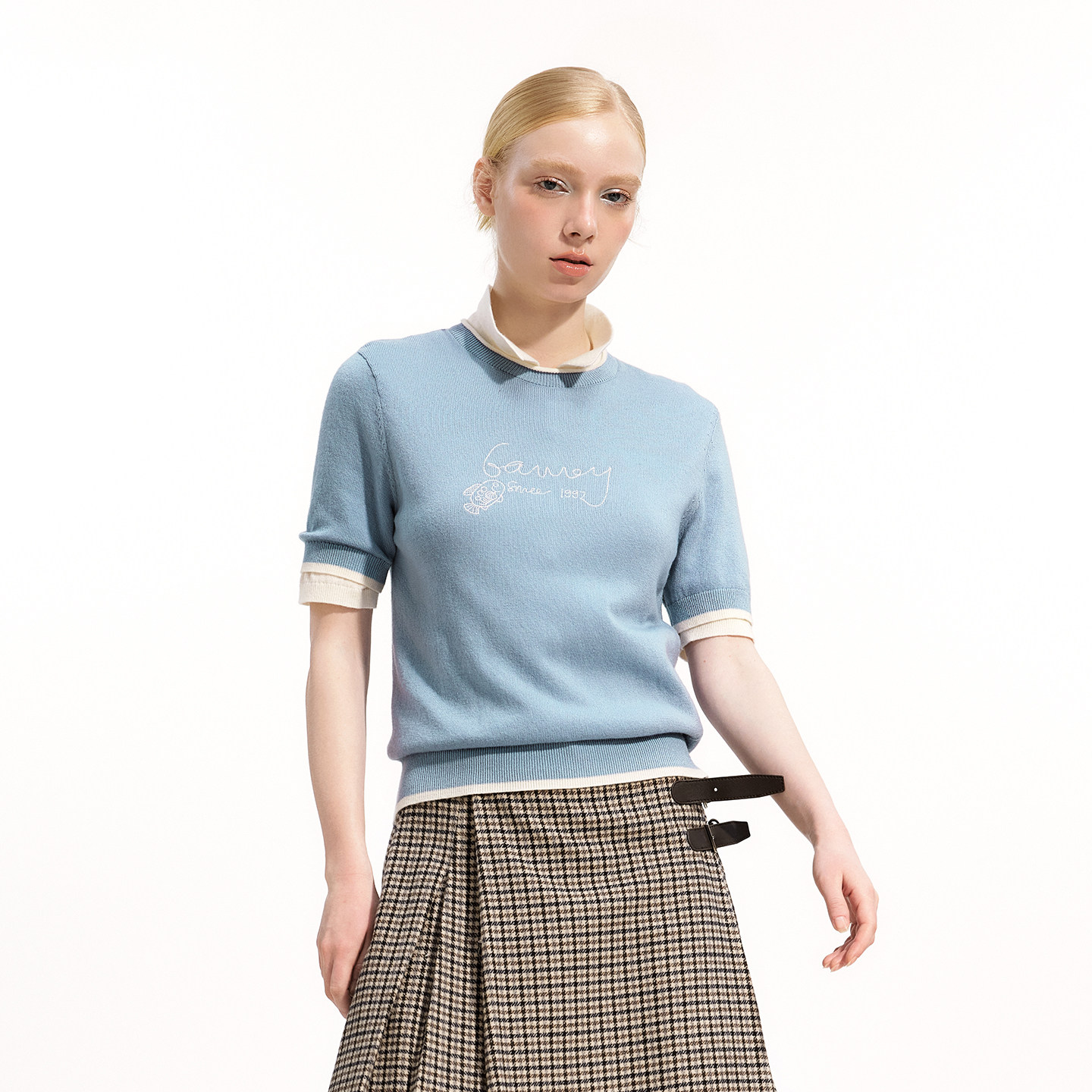 艺之卉多色选柔感针织T恤