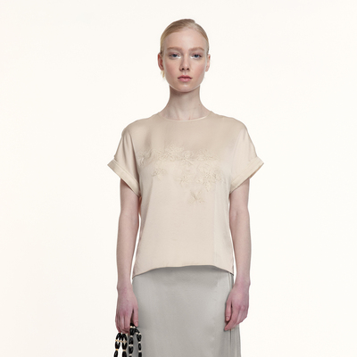 艺之卉缎面轻奢刺绣T恤