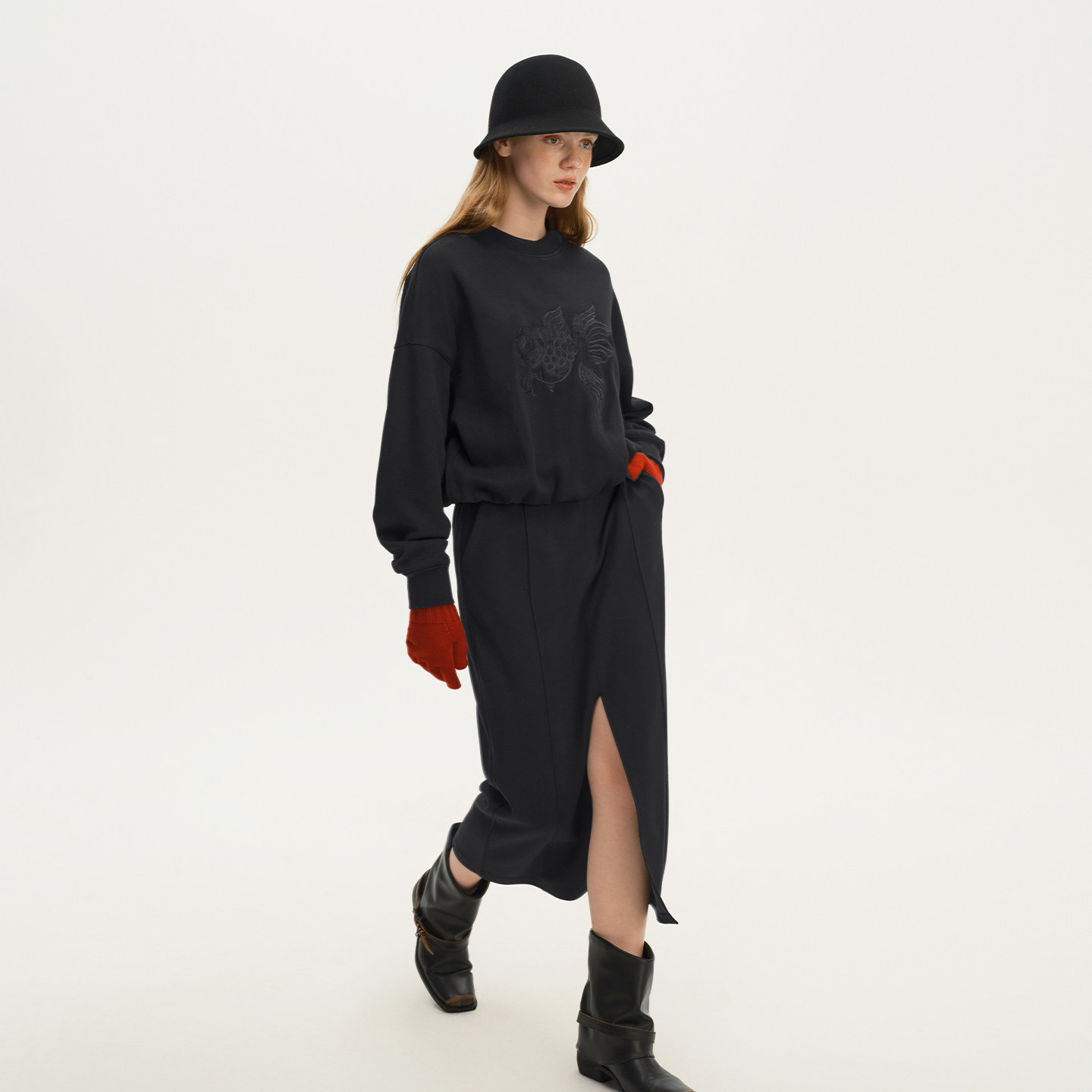 艺之卉朋克千禧风刺绣自由鱼卫衣套装上衣半身裙2025秋新款