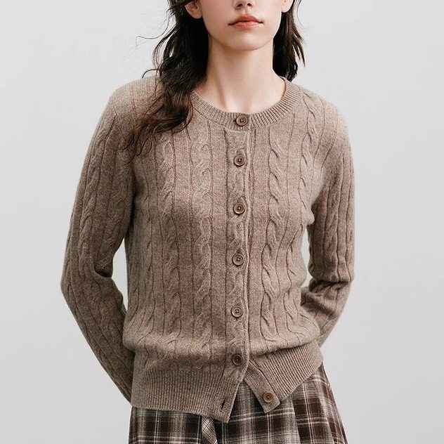 RL战马同款甜美MIU风绞花毛衣女