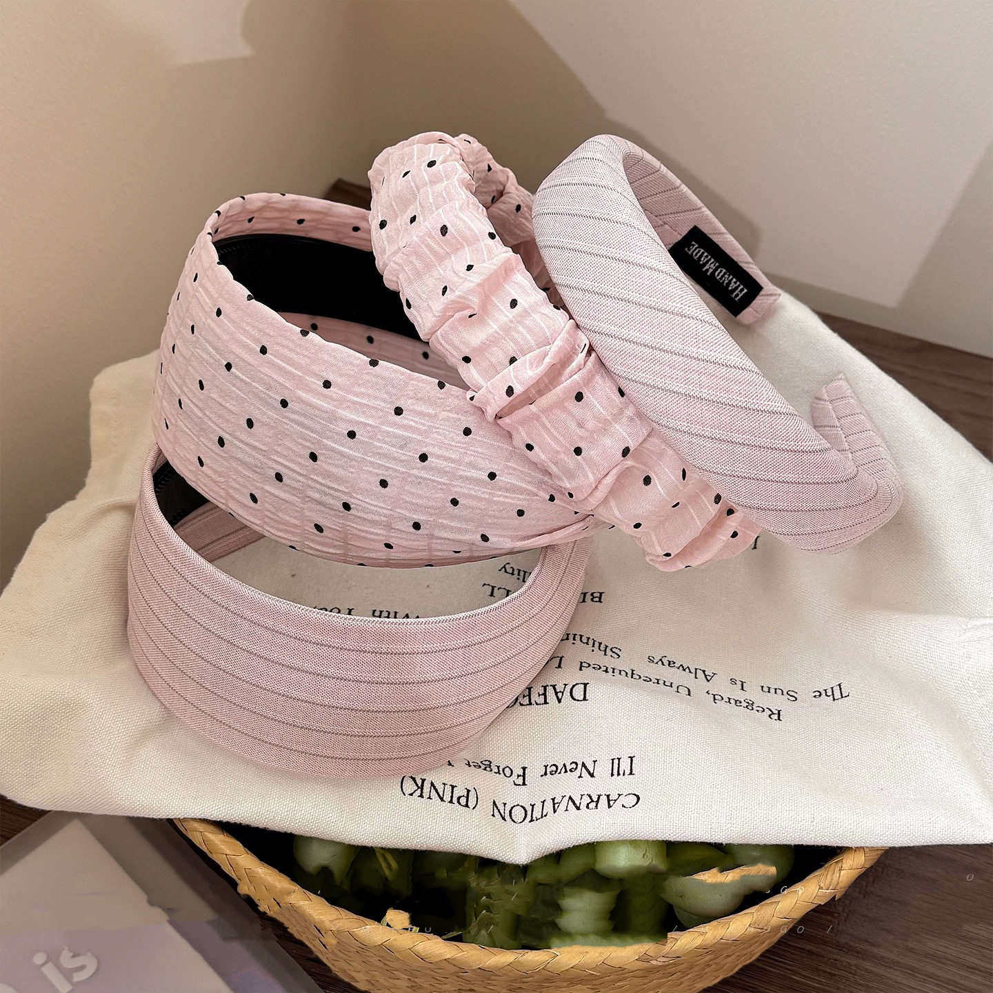 韩系粉色系波点褶皱宽边发箍女洗脸压发防滑头箍少女心发捆发饰,饰品/流行首饰/时尚饰品新,发饰,淘宝优惠券,粉丝福利购,淘宝优惠卷