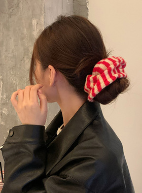 红色毛线条纹大肠发圈头绳女2026新款高端扎丸子头发绳低马尾发饰