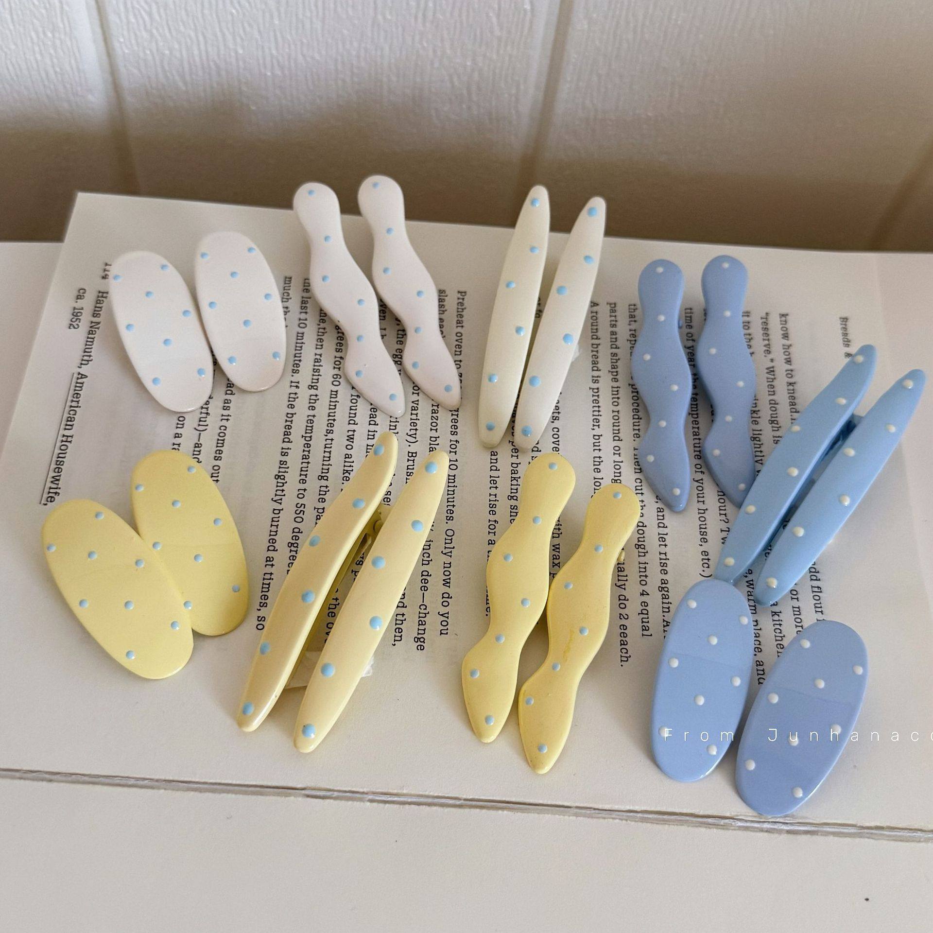 少女奶油色时尚波点刘海夹发夹鸭嘴滴油黄色蓝色边夹发夹发卡卡子,饰品/流行首饰/时尚饰品新,发饰,淘宝优惠券,粉丝福利购,淘宝优惠卷